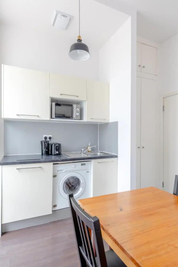 Incredibly Located Studio Flat - Camden Town Apartment London Exterior photo