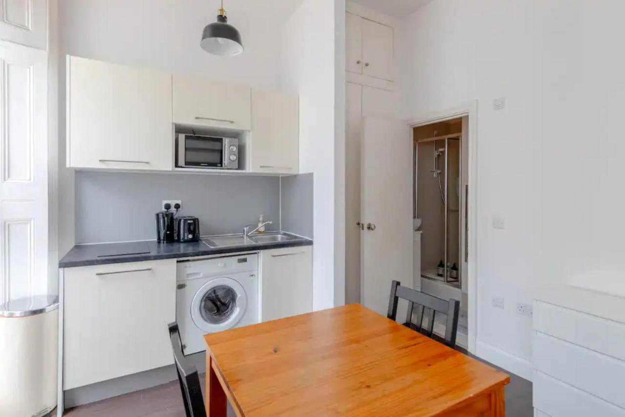 Incredibly Located Studio Flat - Camden Town Apartment London Exterior photo